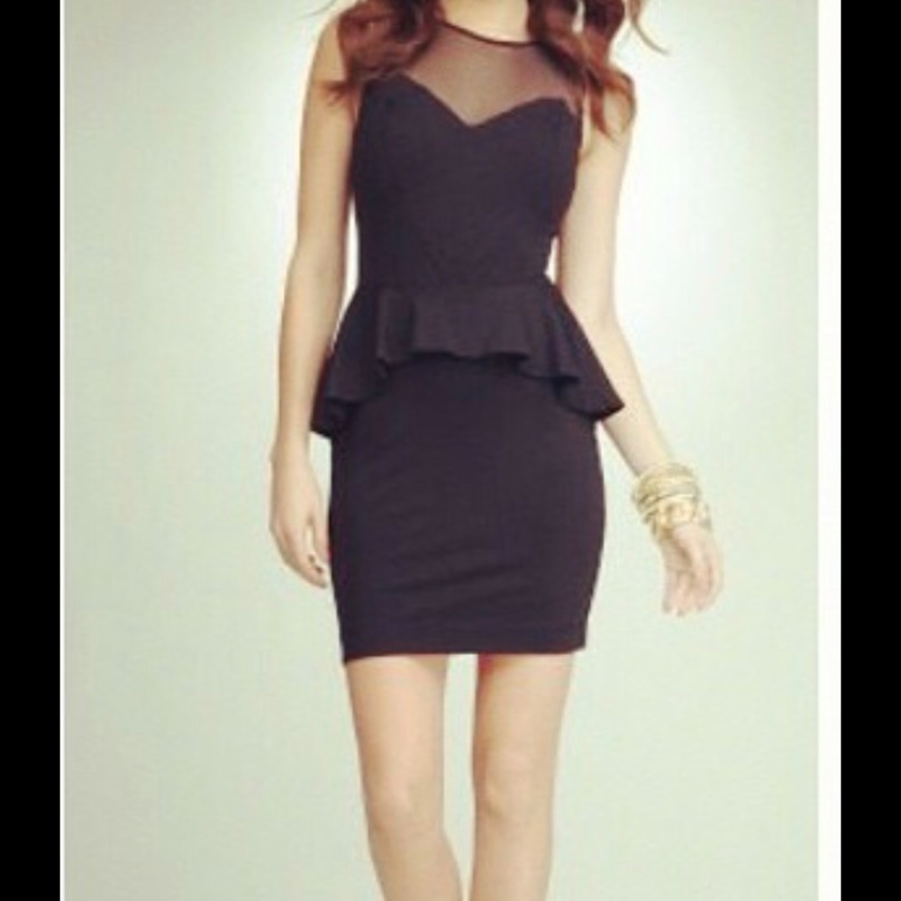 Bebe women’s black dress